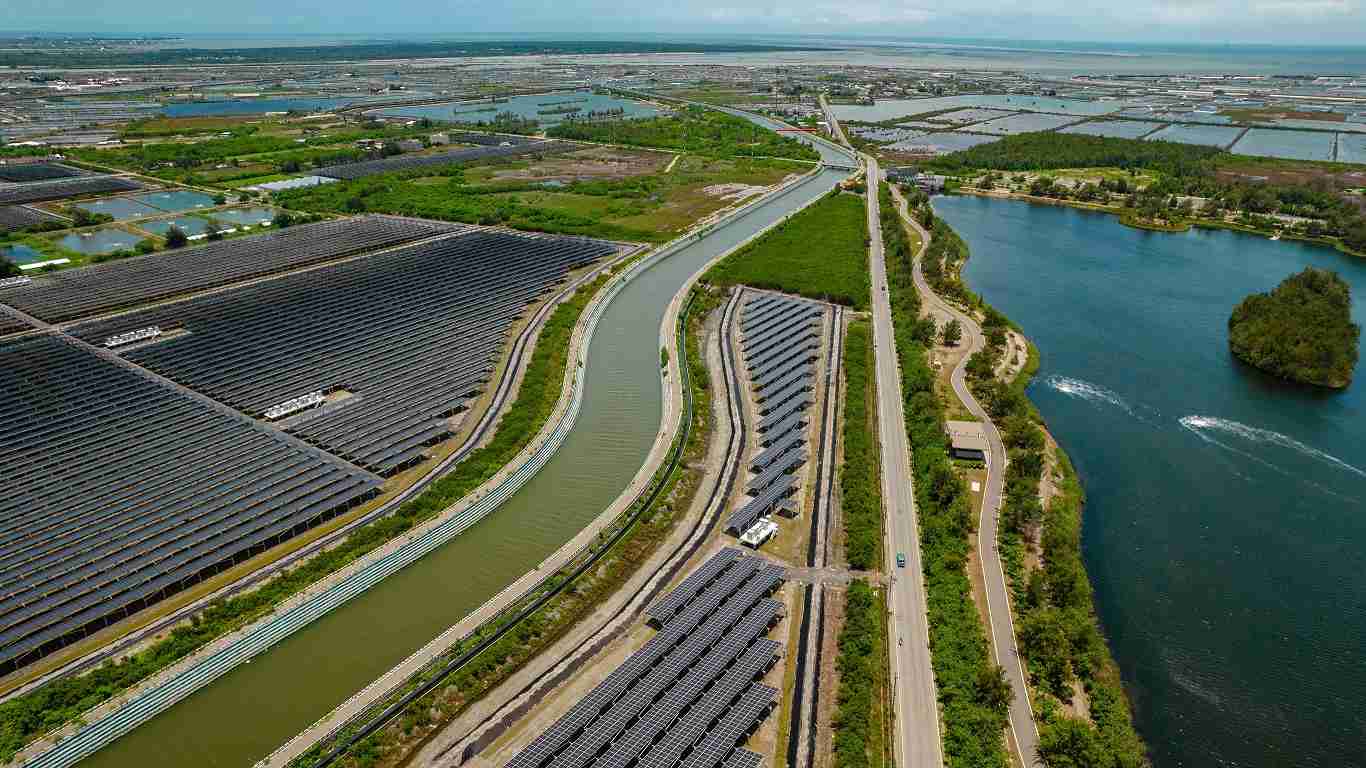 Wepay能源事业提供智慧能源管理、、、太阳能监控管理、、、、全方位电厂建置及运维解决方案，，，并拥有管理超过6000案场的经验